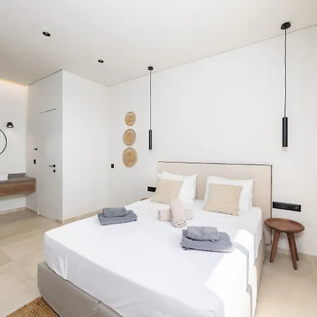 Massari Hills Moon Villa