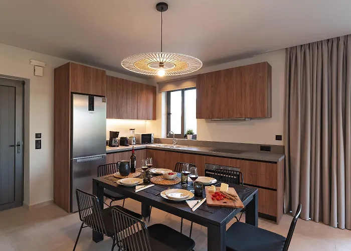 Massari Hills Moon * 阿彻奇洛斯